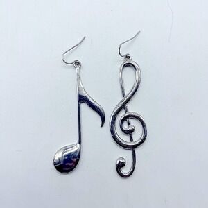 BRAND treble and bass clef music fashion silver earrings